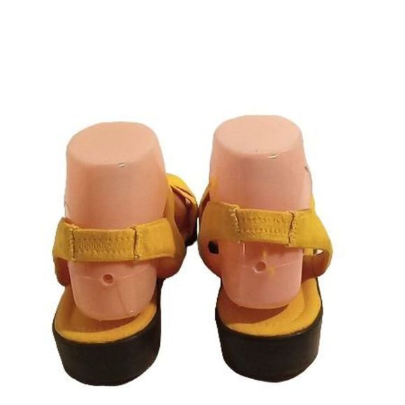 Active Air Yellow Strappy Sandals Women's Size 8.5 - Picture 5 of 8